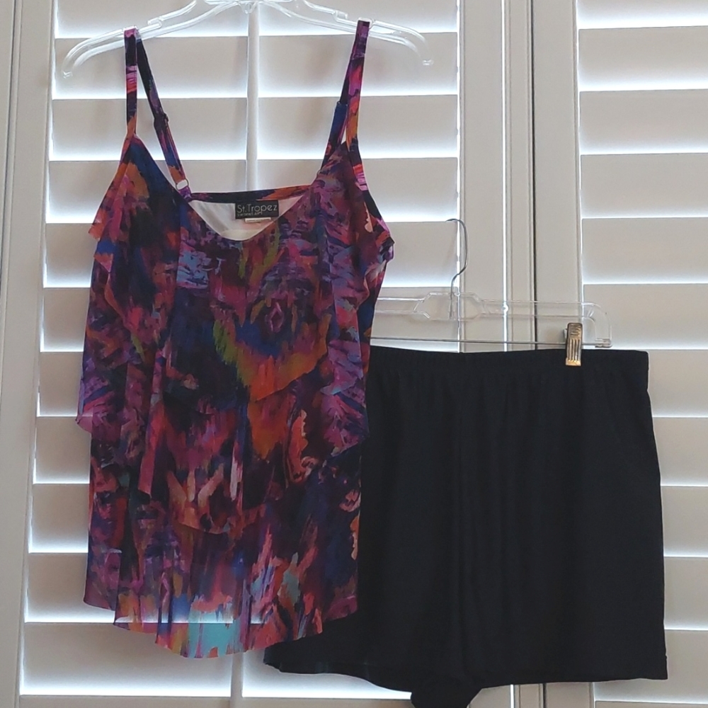 EUC St.Tropez 2 pc Swimsuit size 14
